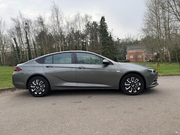 Used Vauxhall Insignia 2019 for sale - 77793081: Photo