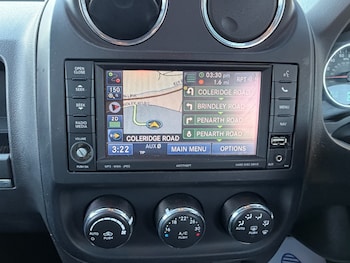 Used Jeep Compass 2011 for sale - 77610747: Photo