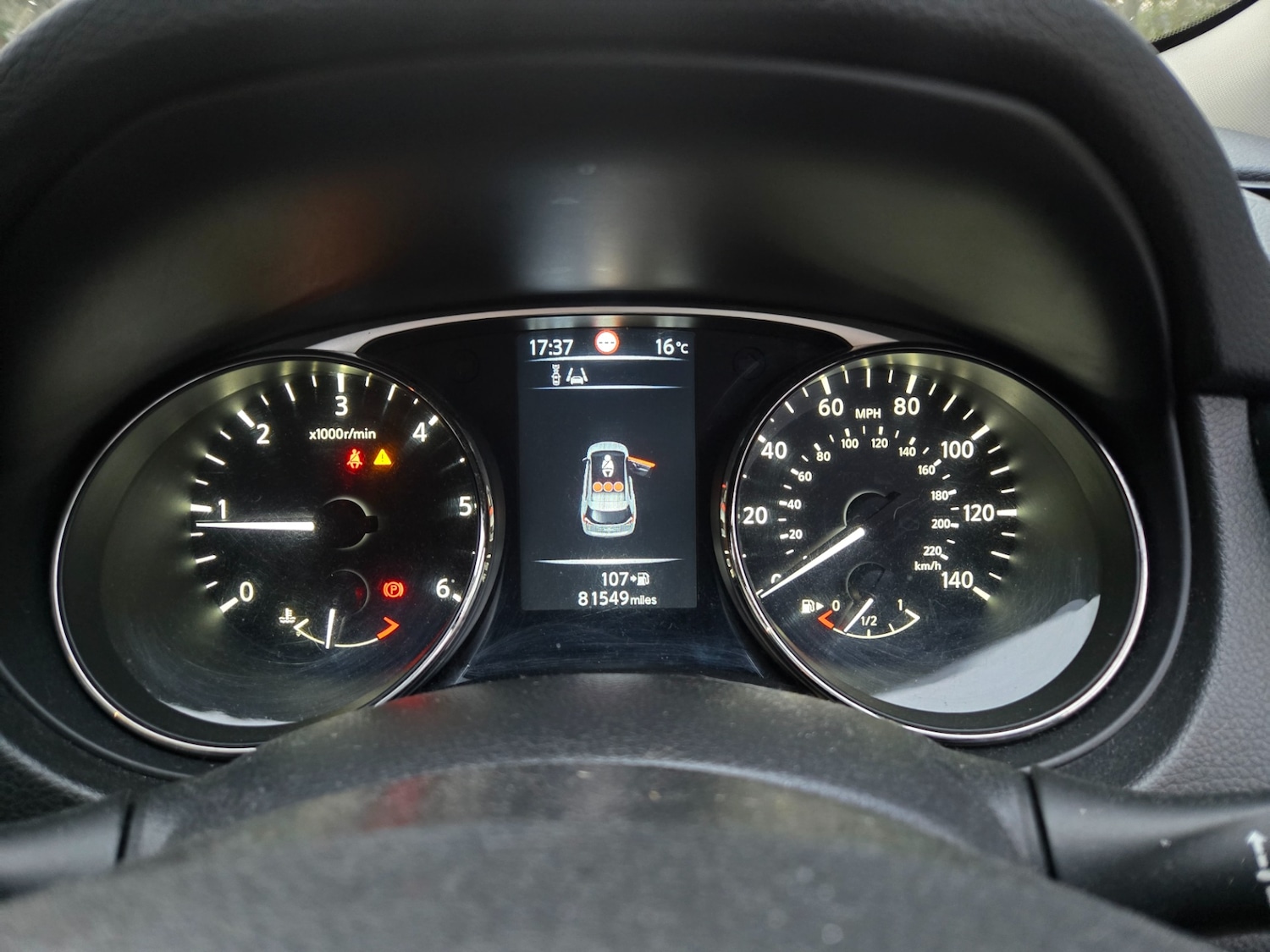 Used Nissan X-Trail 2015 for sale - 77793295: Photo 37