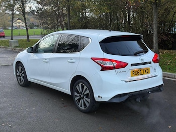 Used Nissan Pulsar 2015 for sale - 77074999: Photo