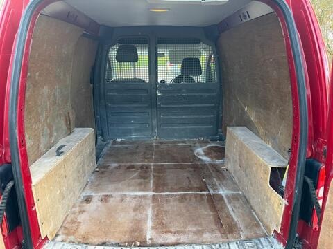 Used Volkswagen Caddy 2014 for sale - 77736166: Photo 2