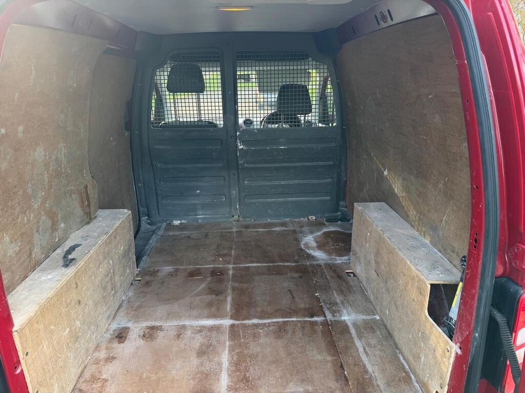 Used Volkswagen Caddy 2014 for sale - 77736166: Photo 4