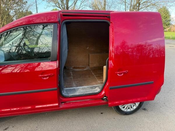 Used Volkswagen Caddy 2014 for sale - 77736166: Photo 6