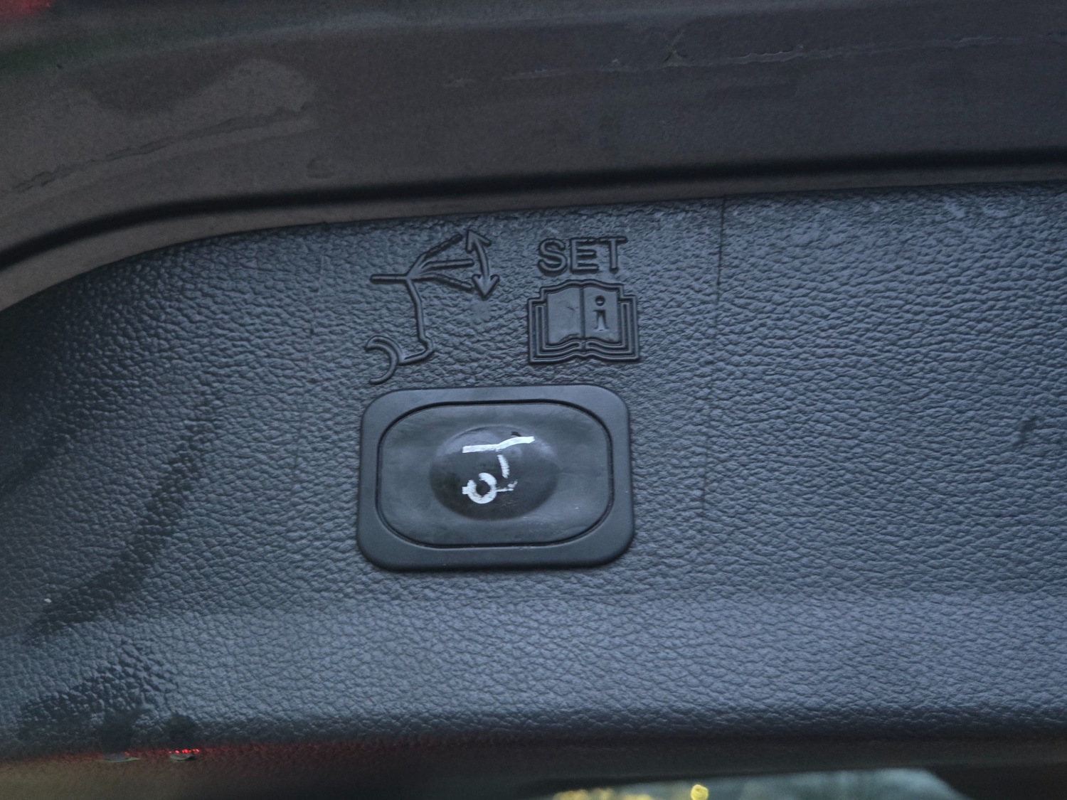 Used Ford Kuga 2016 for sale - 77240199: Photo 10