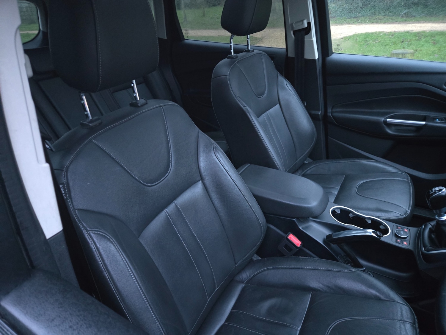 Used Ford Kuga 2016 for sale - 77240199: Photo 16