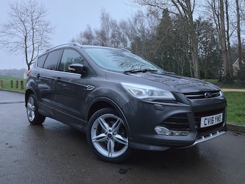 Used Ford Kuga 2016 for sale - 77240199: Photo
