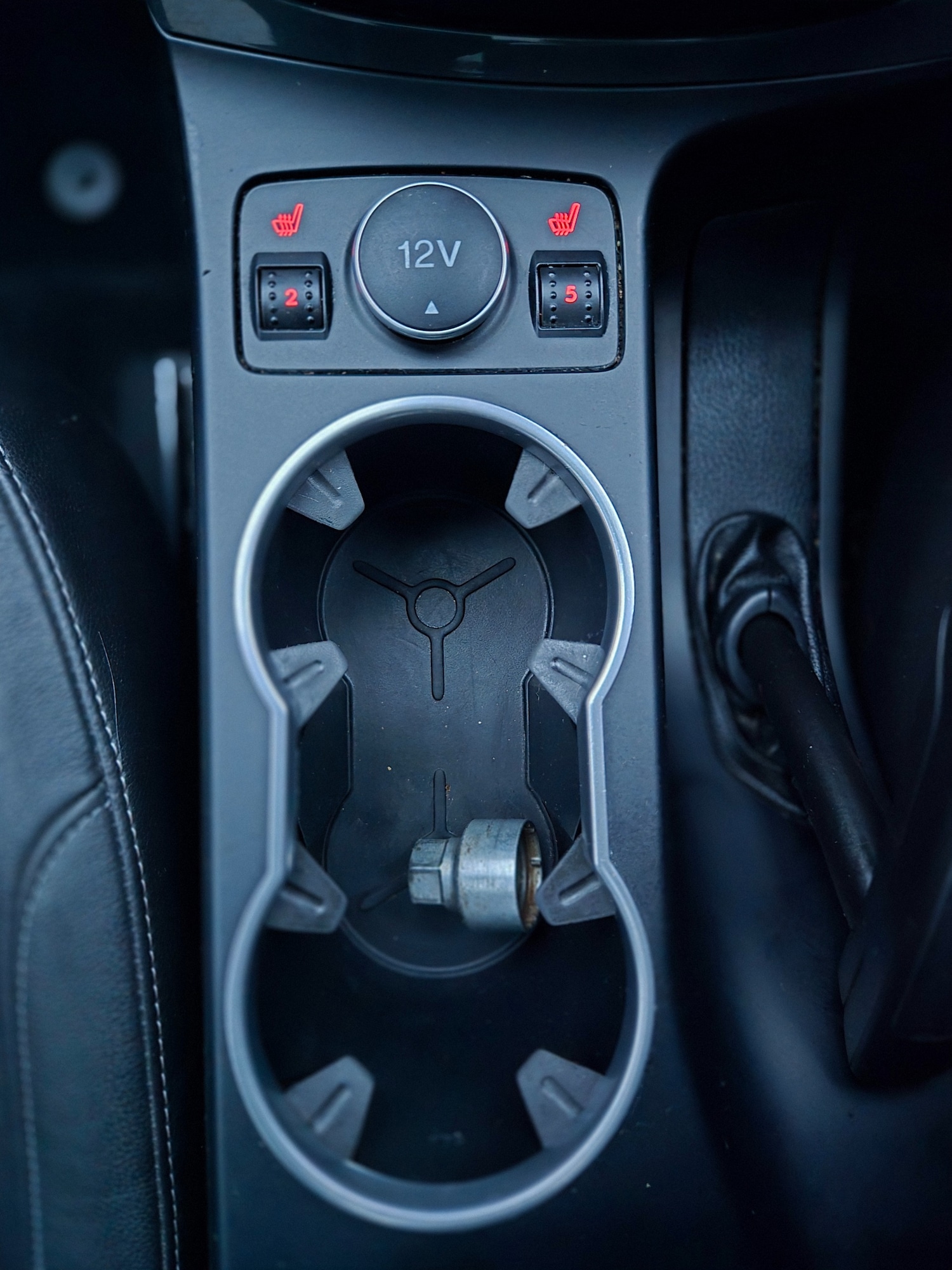 Used Ford Kuga 2016 for sale - 77240199: Photo 27