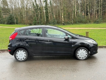 Used Ford Fiesta 2010 for sale - 77283394: Photo