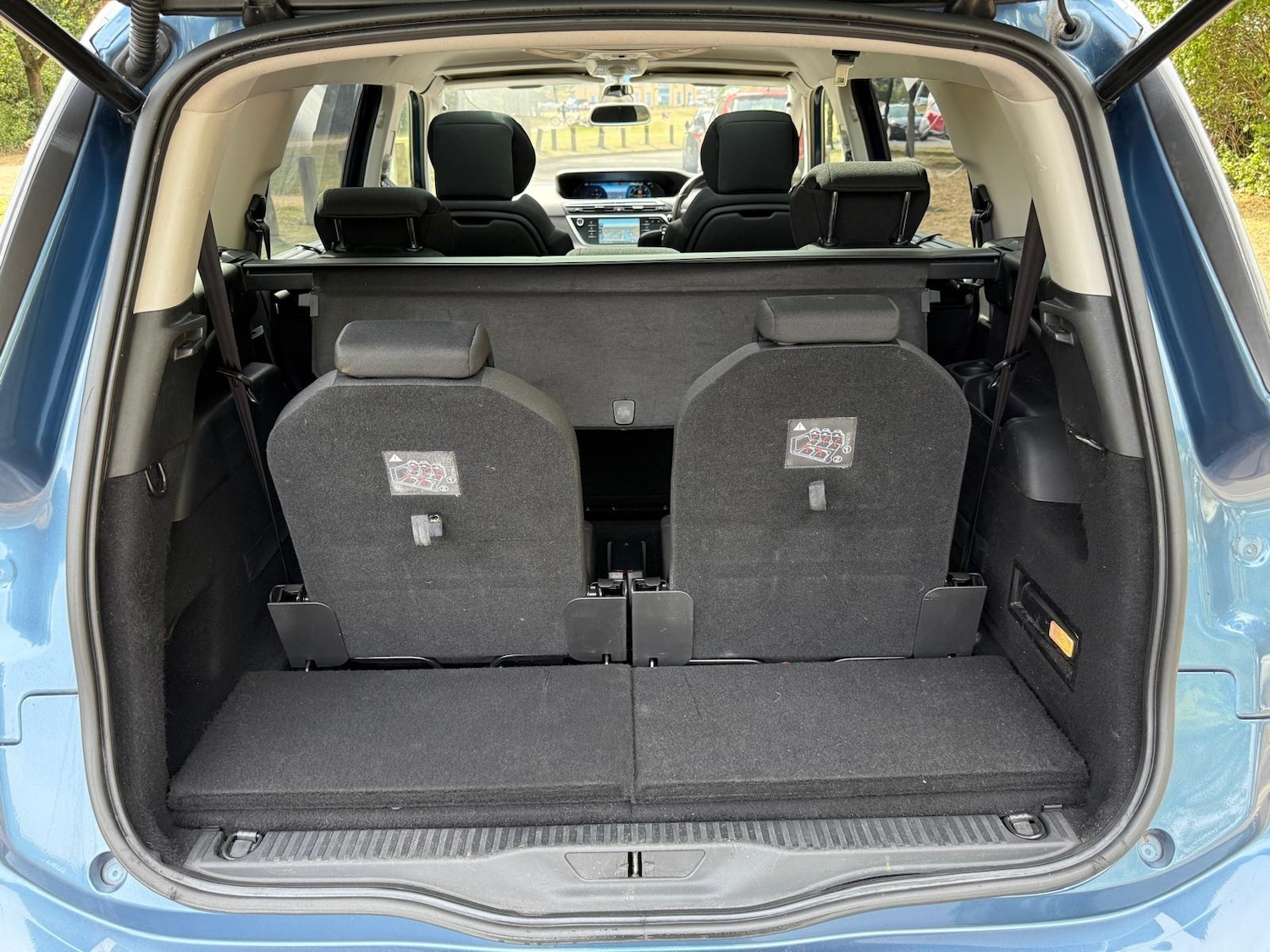 Used Citroen C4 Grand Picasso 2014 for sale - 76065062: Photo 11