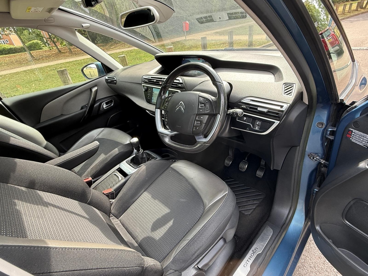 Used Citroen C4 Grand Picasso 2014 for sale - 76065062: Photo 23