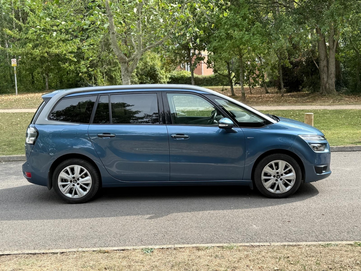 Used Citroen C4 Grand Picasso 2014 for sale - 76065062: Photo 8