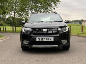 Used Dacia Sandero Stepway 2017 for sale - 74982246: Photo