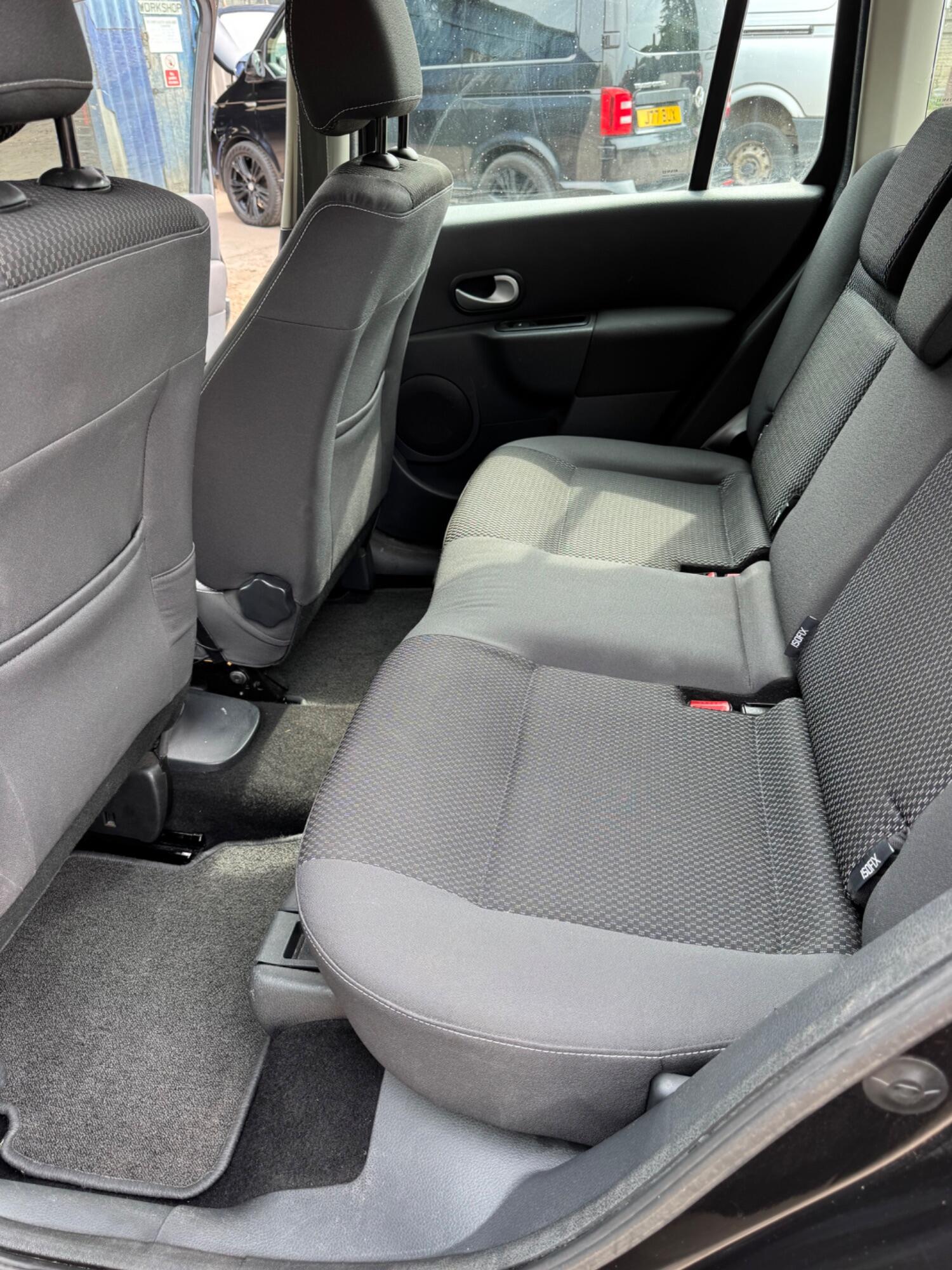 Used Renault Grand Modus 2011 for sale - 77766538: Photo 12