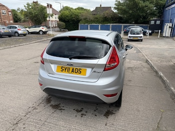 Used Ford Fiesta 2011 for sale - 78770208: Photo
