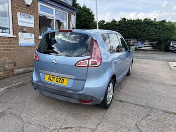 Used Renault Scenic 2011 for sale - 79340818: Photo
