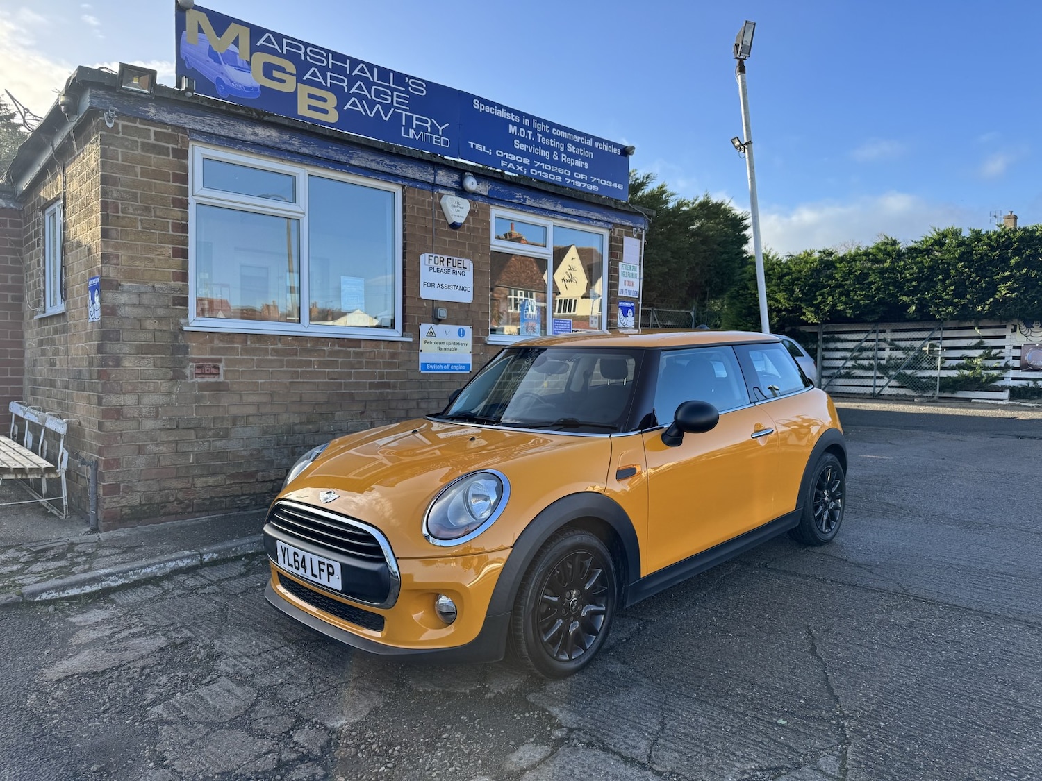 Used MINI Hatch 2014 for sale - 76741302: Photo 1