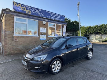 Vauxhall Astra feature image