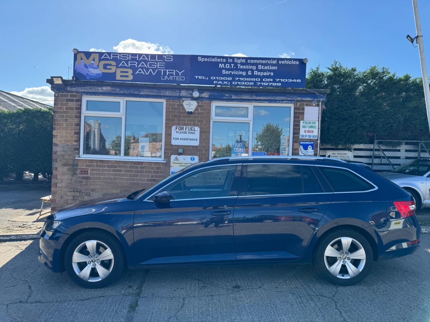 Used Skoda Superb 2015 for sale - 76070437: Photo 10