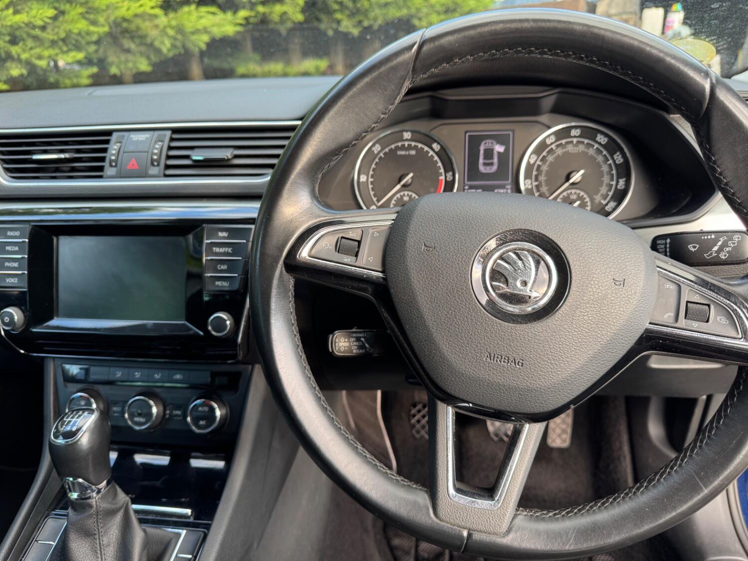 Used Skoda Superb 2015 for sale - 76070437: Photo 16