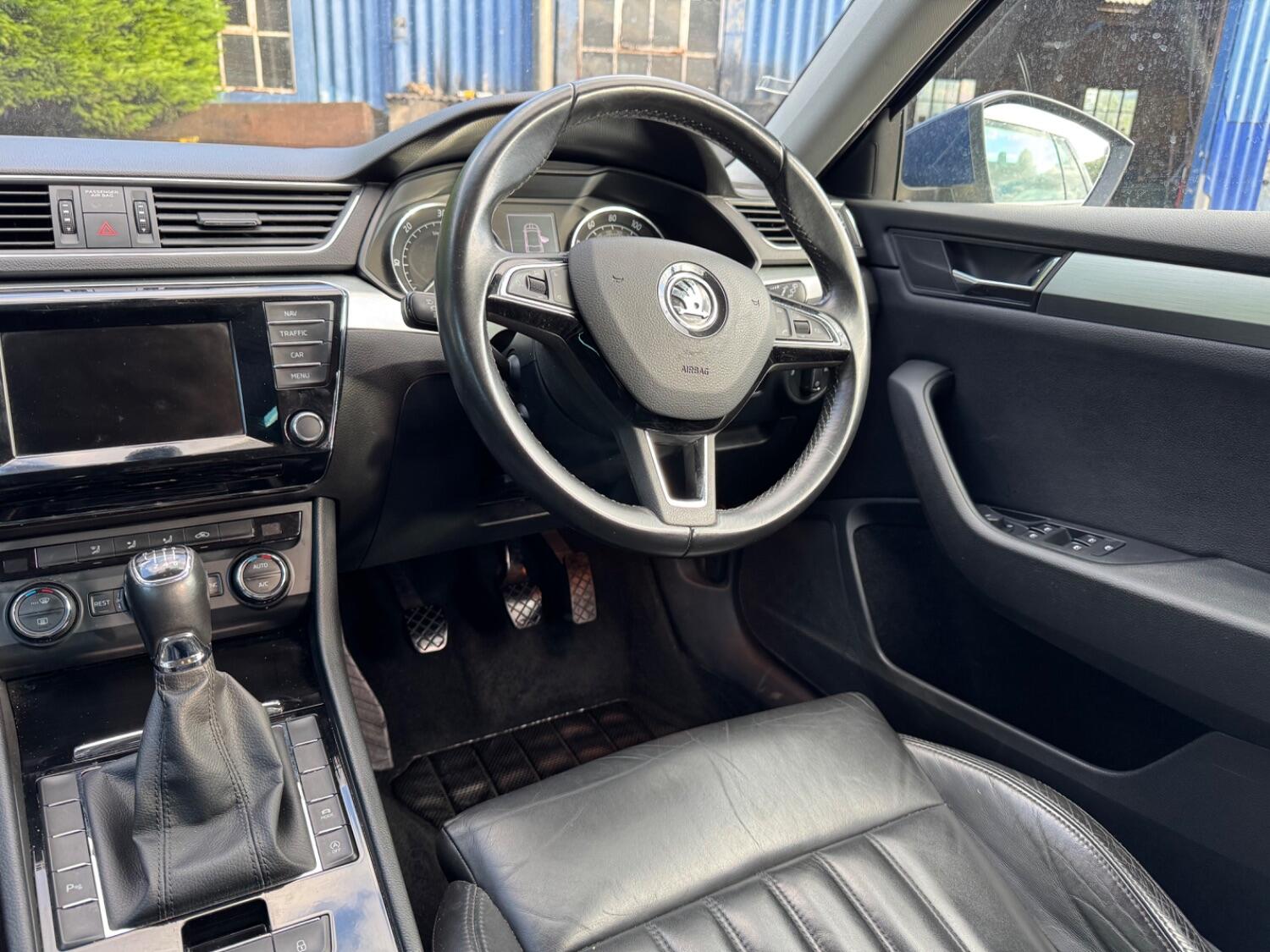 Used Skoda Superb 2015 for sale - 76070437: Photo 20