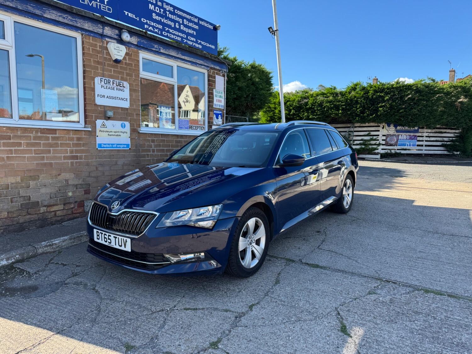 Used Skoda Superb 2015 for sale - 76070437: Photo 4