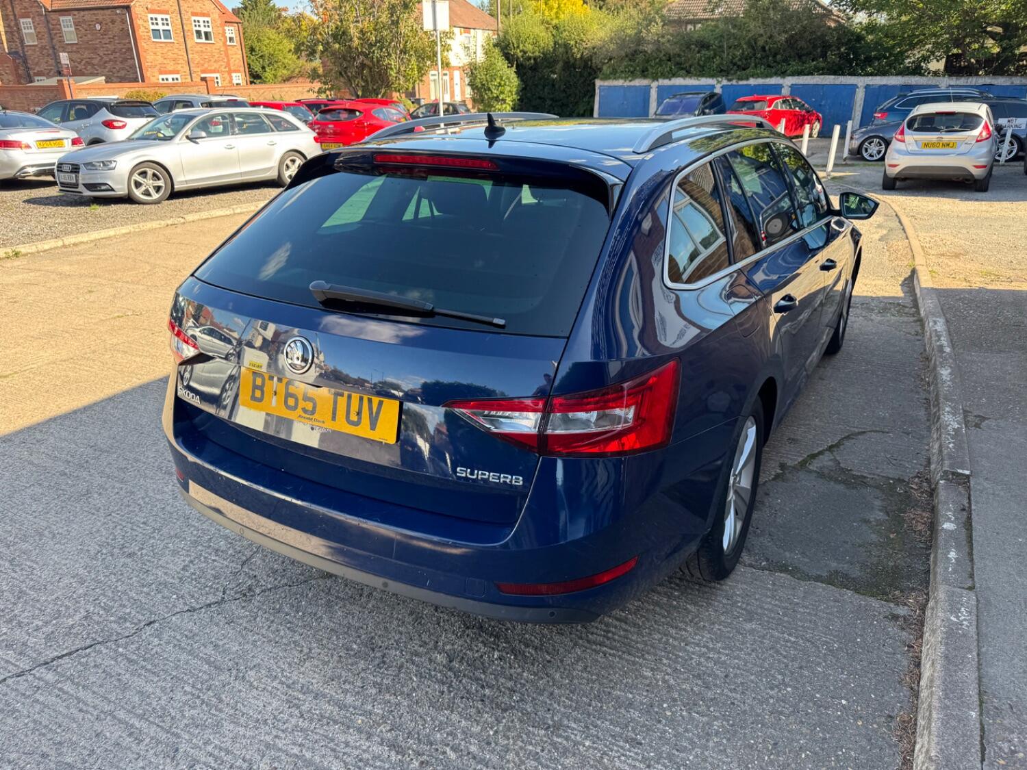 Used Skoda Superb 2015 for sale - 76070437: Photo 9