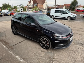 Used Volkswagen Polo 2015 for sale - 75587118: Photo