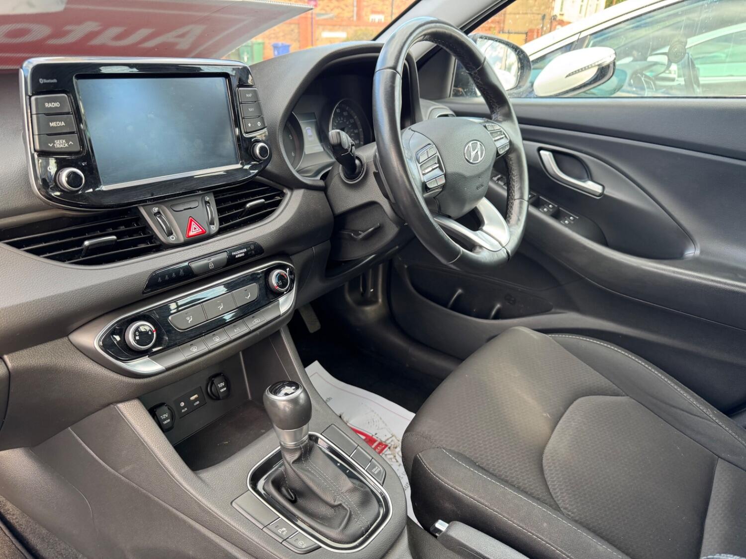 Used Hyundai i30 2020 for sale - 76120165: Photo 12