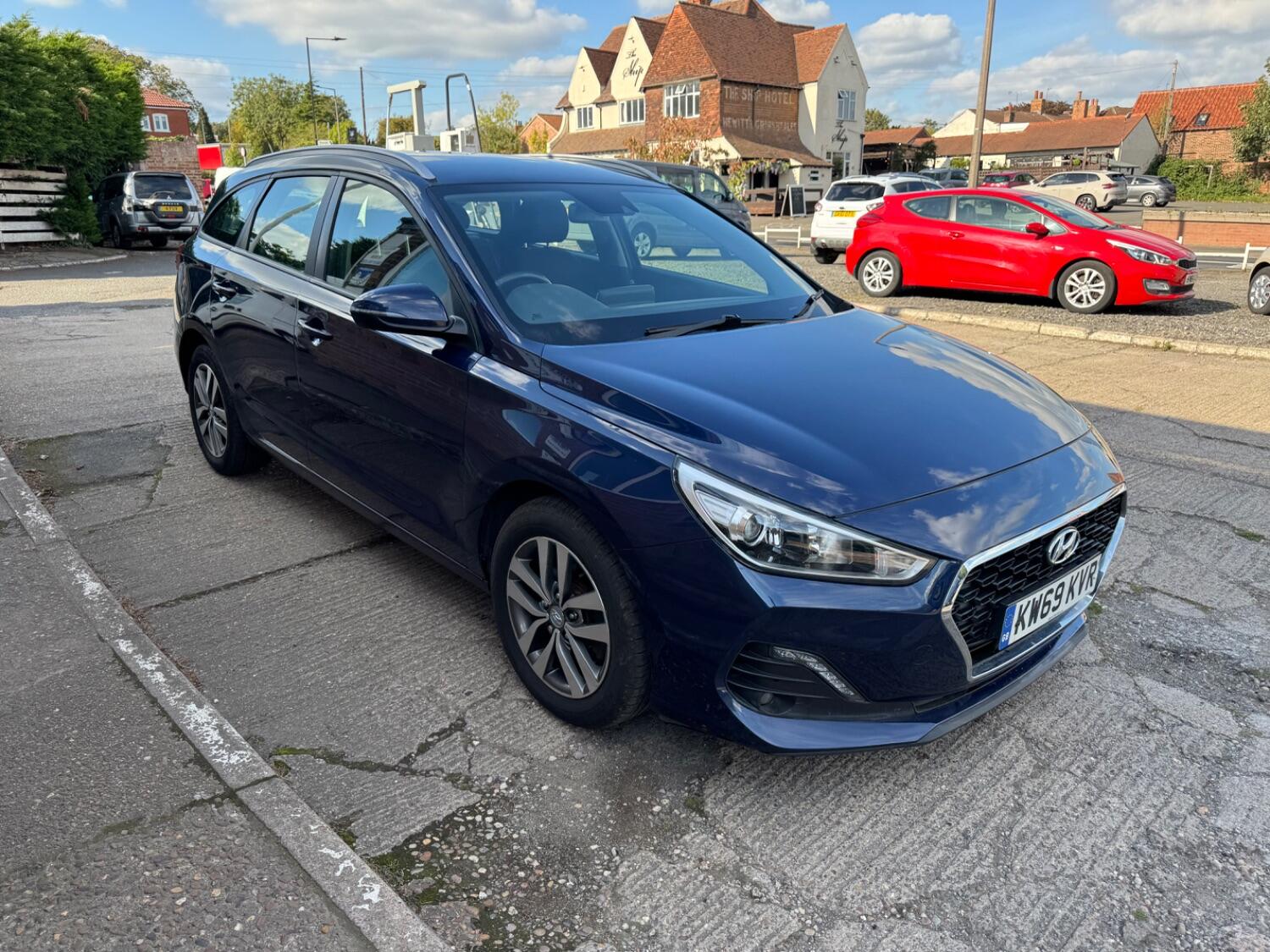 Used Hyundai i30 2020 for sale - 76120165: Photo 3