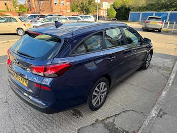 Used Hyundai i30 2020 for sale - 76120165: Photo 4