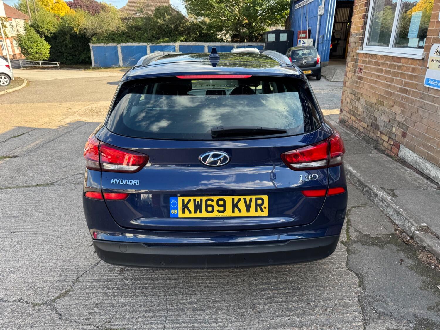 Used Hyundai i30 2020 for sale - 76120165: Photo 5