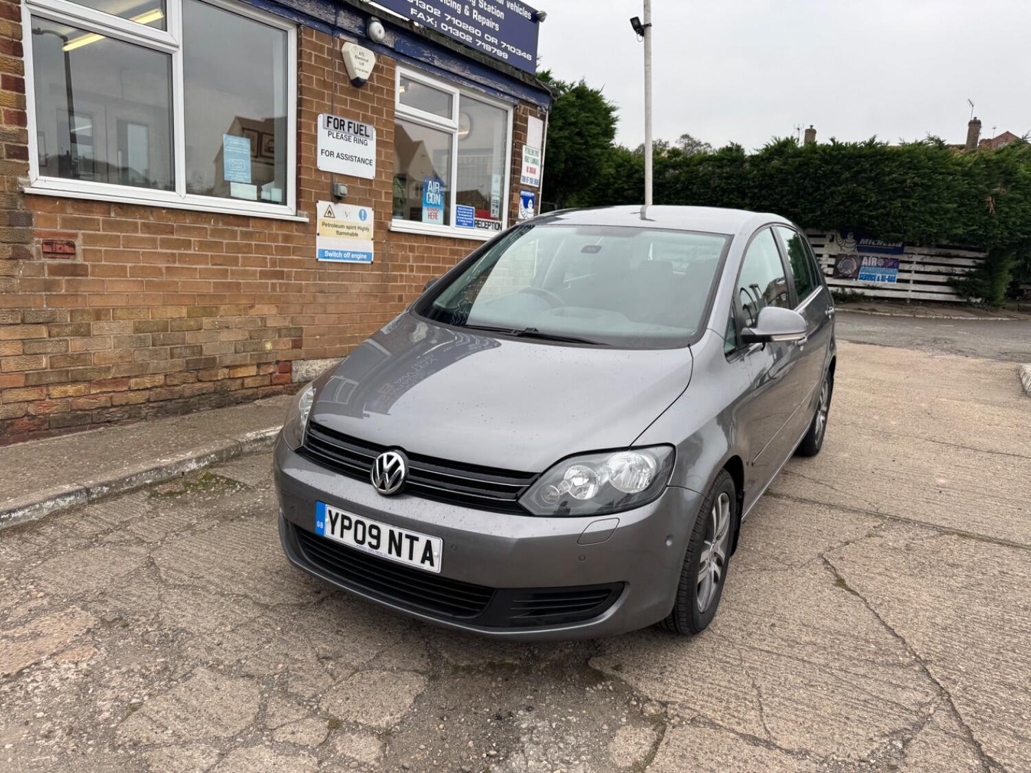 Used Volkswagen Golf Plus 2009 for sale - 76431042: Photo 5