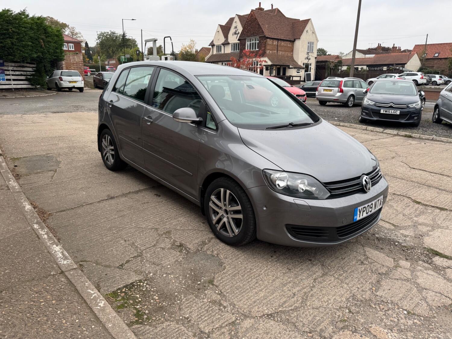 Used Volkswagen Golf Plus 2009 for sale - 76431042: Photo 9