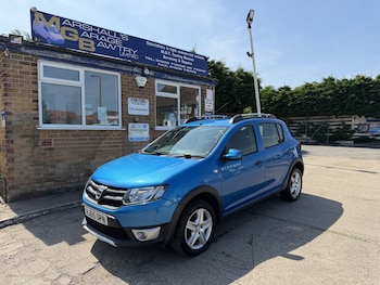 Used Dacia Sandero Stepway 2015 for sale - 79311475: Photo
