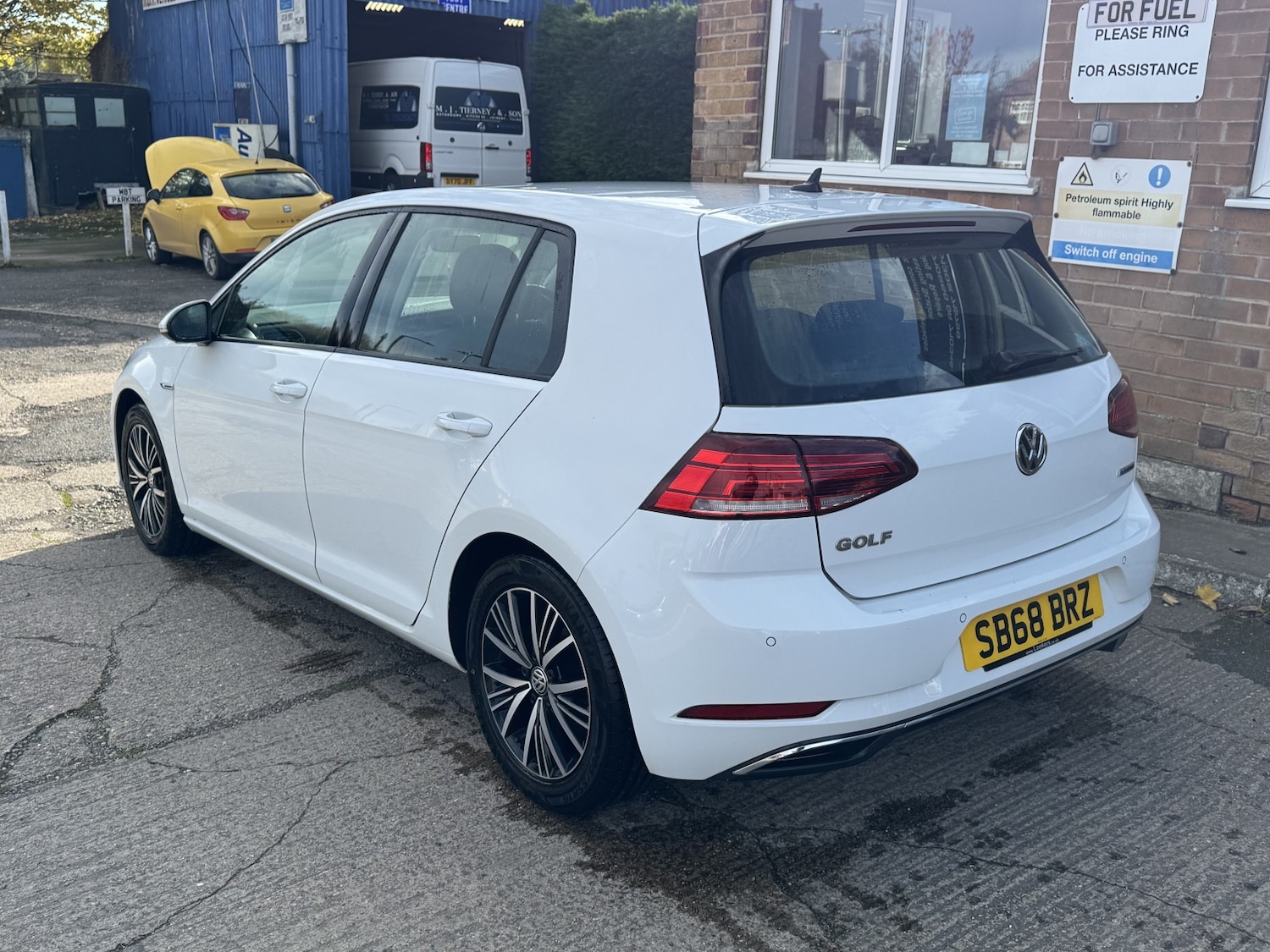 Used Volkswagen Golf 2018 for sale - 77465065: Photo 10