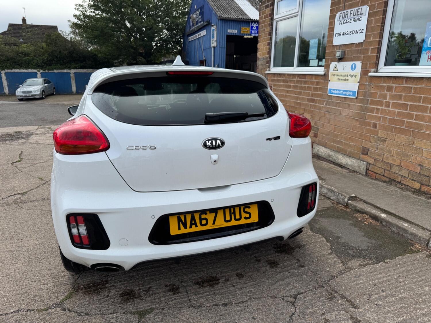 Used Kia Pro Ceed 2018 for sale - 76070374: Photo 6