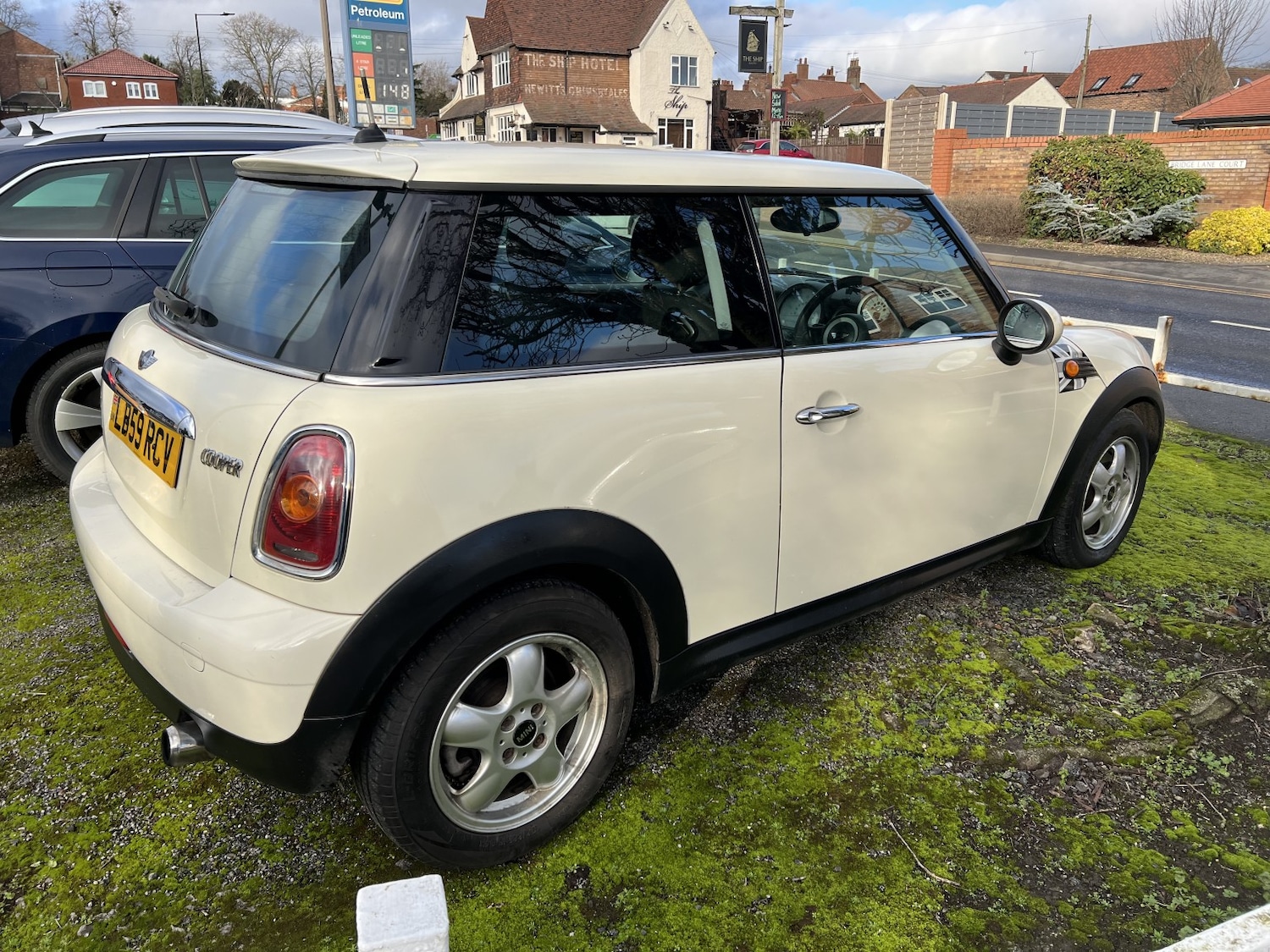 Used MINI Hatch 2010 for sale - 77314063: Photo 3