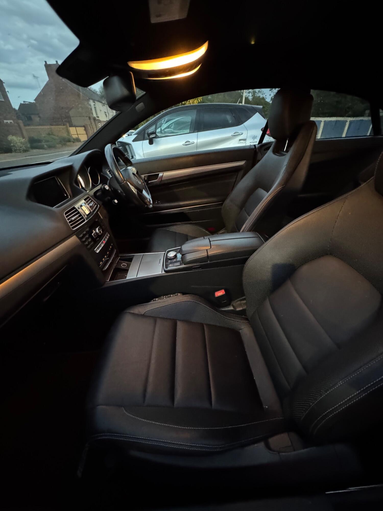 Used Mercedes-Benz E Class 2014 for sale - 77584558: Photo 11