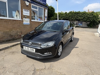Used Volkswagen Polo 2016 for sale - 78469795: Photo