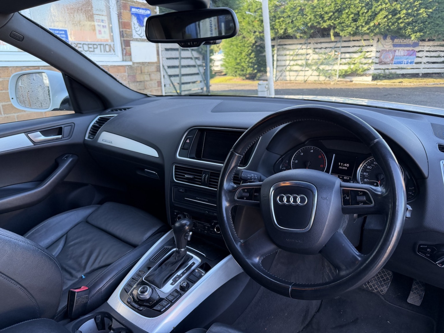 Used Audi Q5 2010 for sale - 77465664: Photo 10