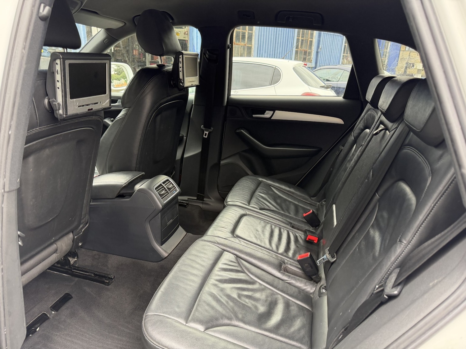 Used Audi Q5 2010 for sale - 77465664: Photo 12