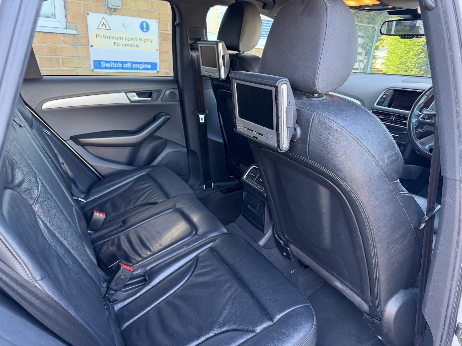 Used Audi Q5 2010 for sale - 77465664: Photo 8