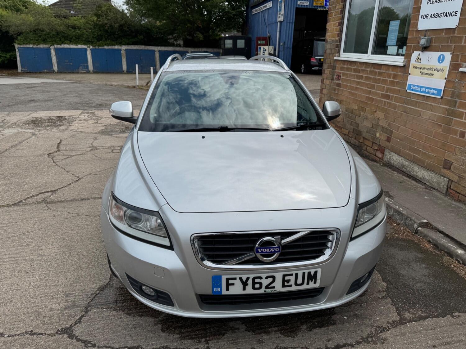 Used Volvo V50 2012 for sale - 76430959: Photo 9