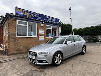 Used Audi A4 Avant 2015 for sale - 76082720: Photo