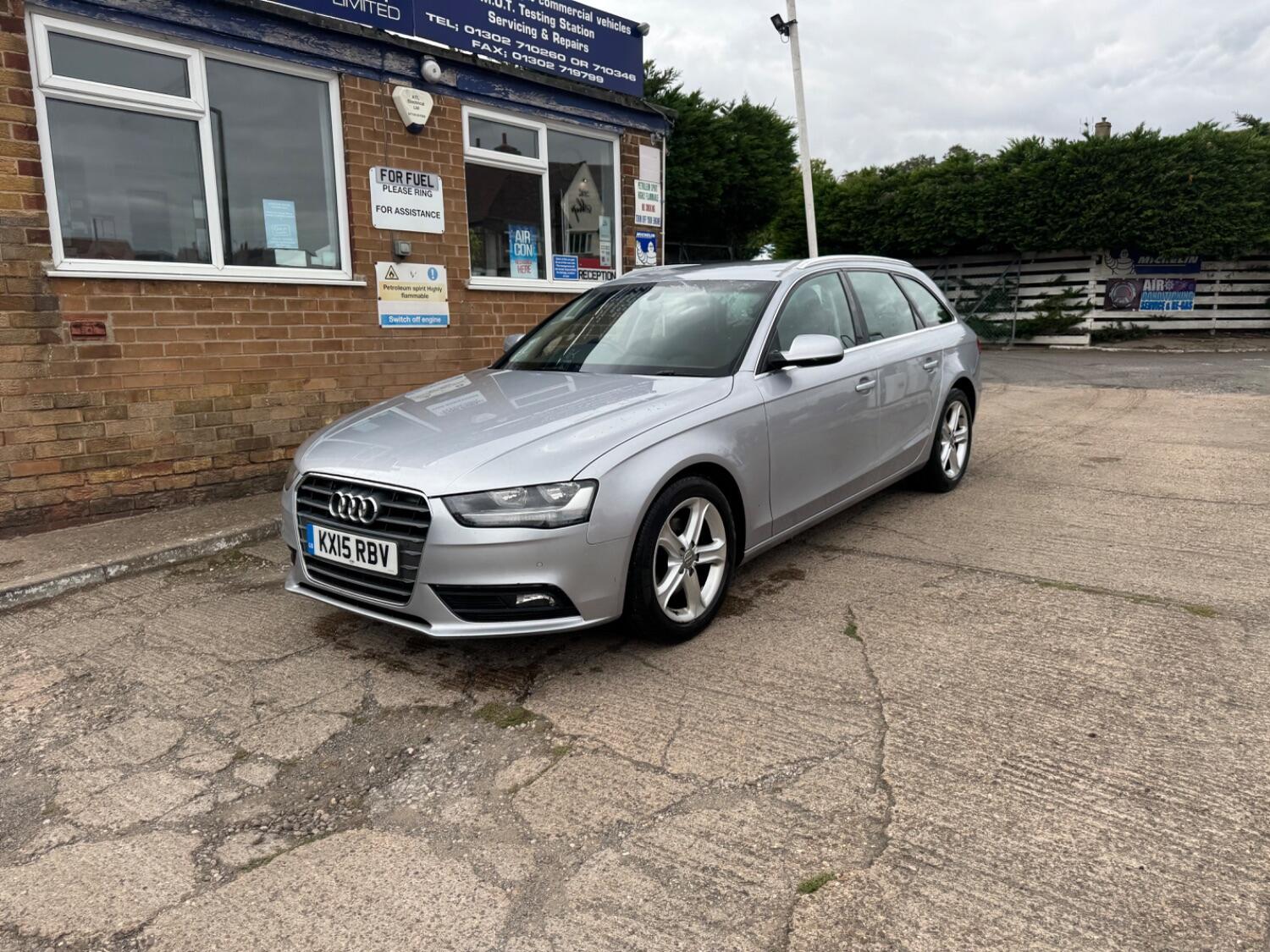 Used Audi A4 Avant 2015 for sale - 76082720: Photo 6
