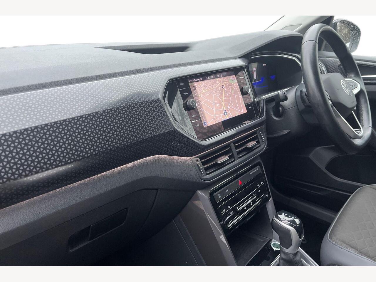 Used Volkswagen T-Cross 2022 for sale - 77427997: Photo 2