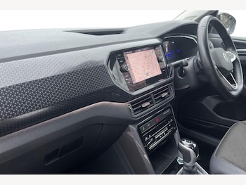 Used Volkswagen T-Cross 2022 for sale - 77427997: Photo