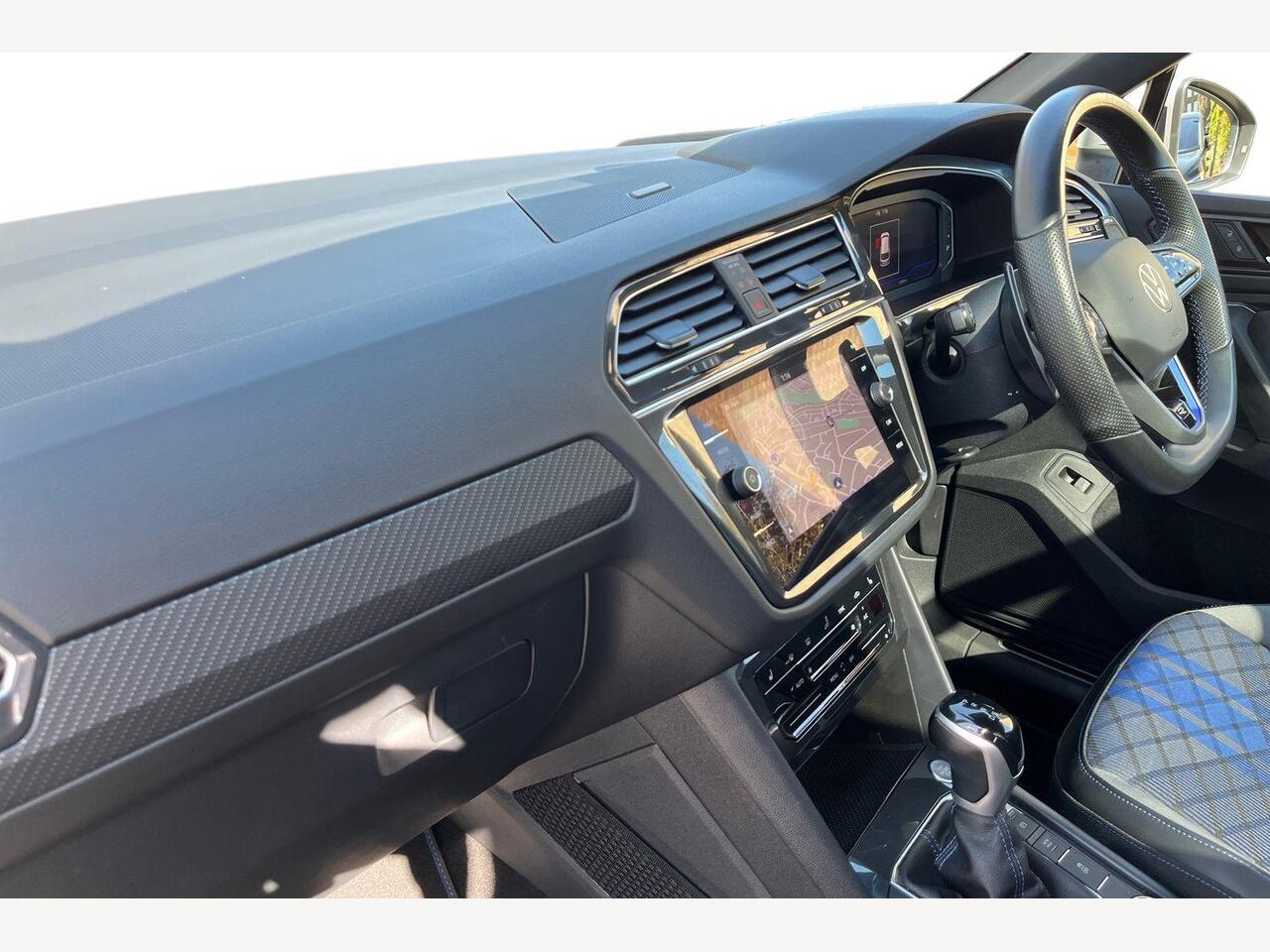 Used Volkswagen Tiguan 2023 for sale - 78213828: Photo 2