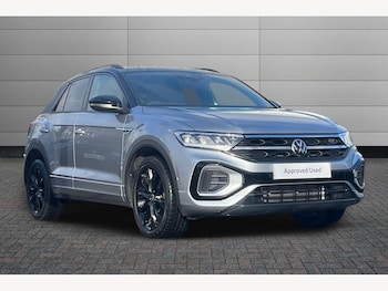 Used Volkswagen T-Roc 2023 for sale - 77397190: Photo