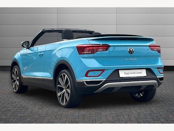Used Volkswagen T-Roc 2023 for sale - 77042707: Photo